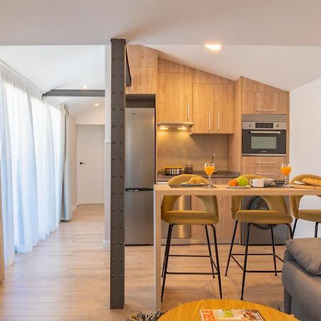 Feelathome Atarazanas Apartments Малага Экстерьер фото