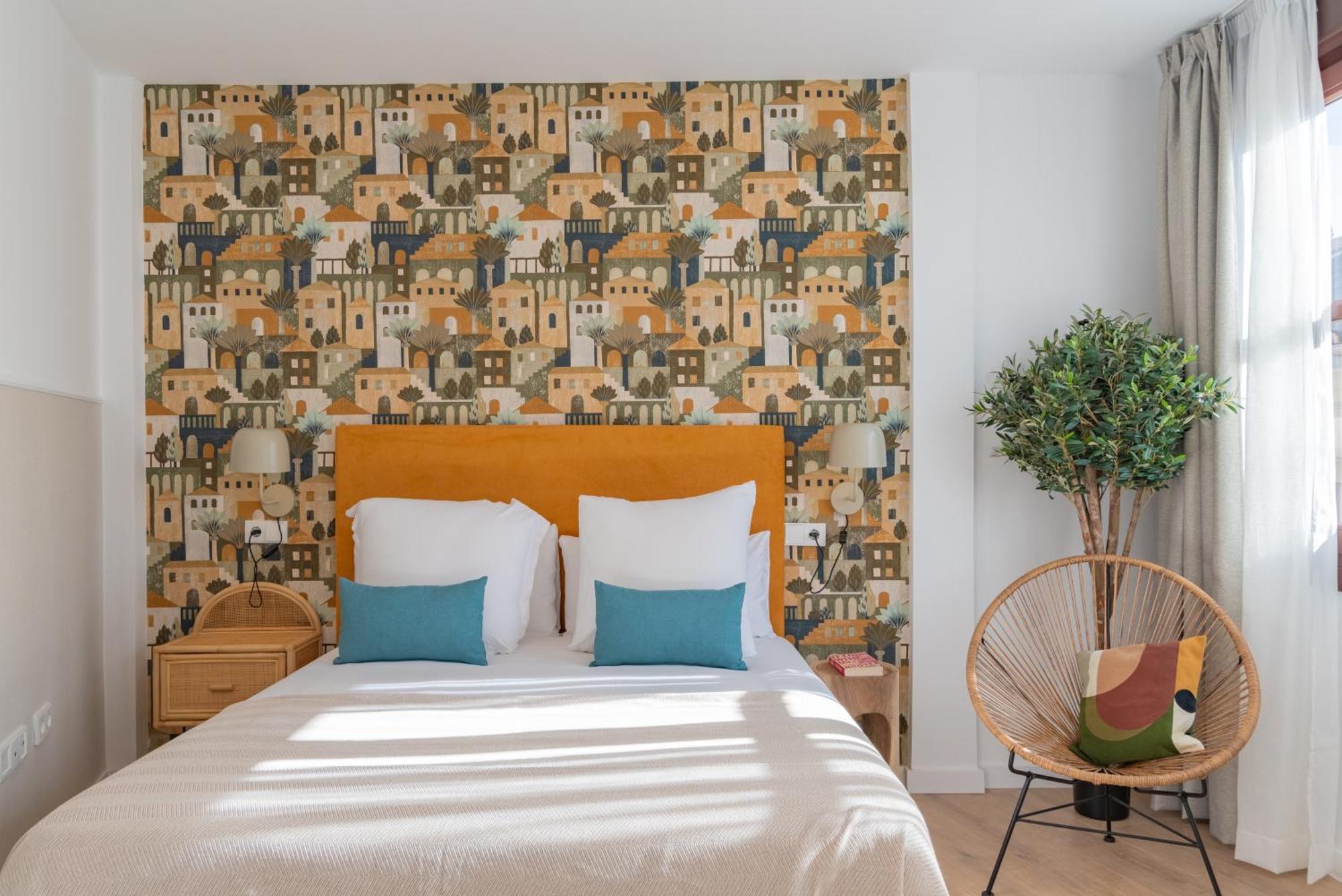 Feelathome Atarazanas Apartments Малага Экстерьер фото