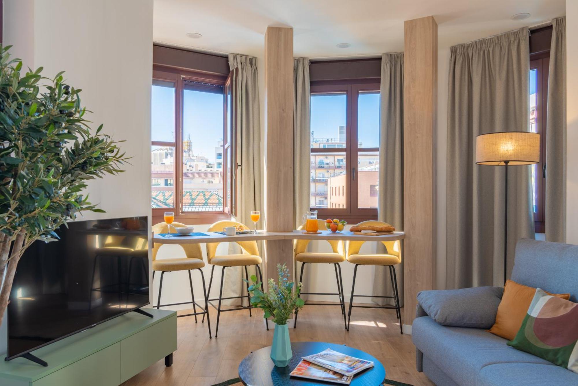 Feelathome Atarazanas Apartments Малага Экстерьер фото